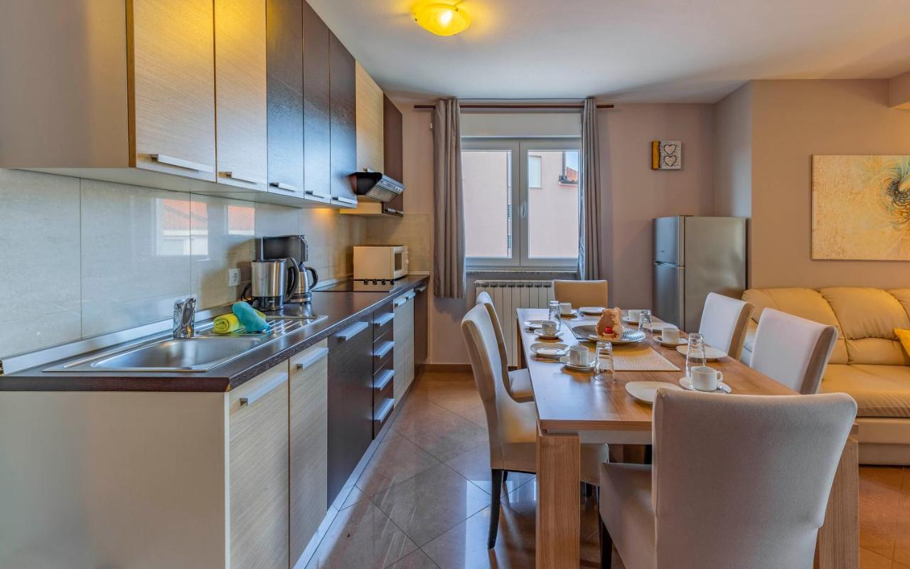 Apartments Istriensonne - Haus Stephan เมดูลิน ภายนอก รูปภาพ