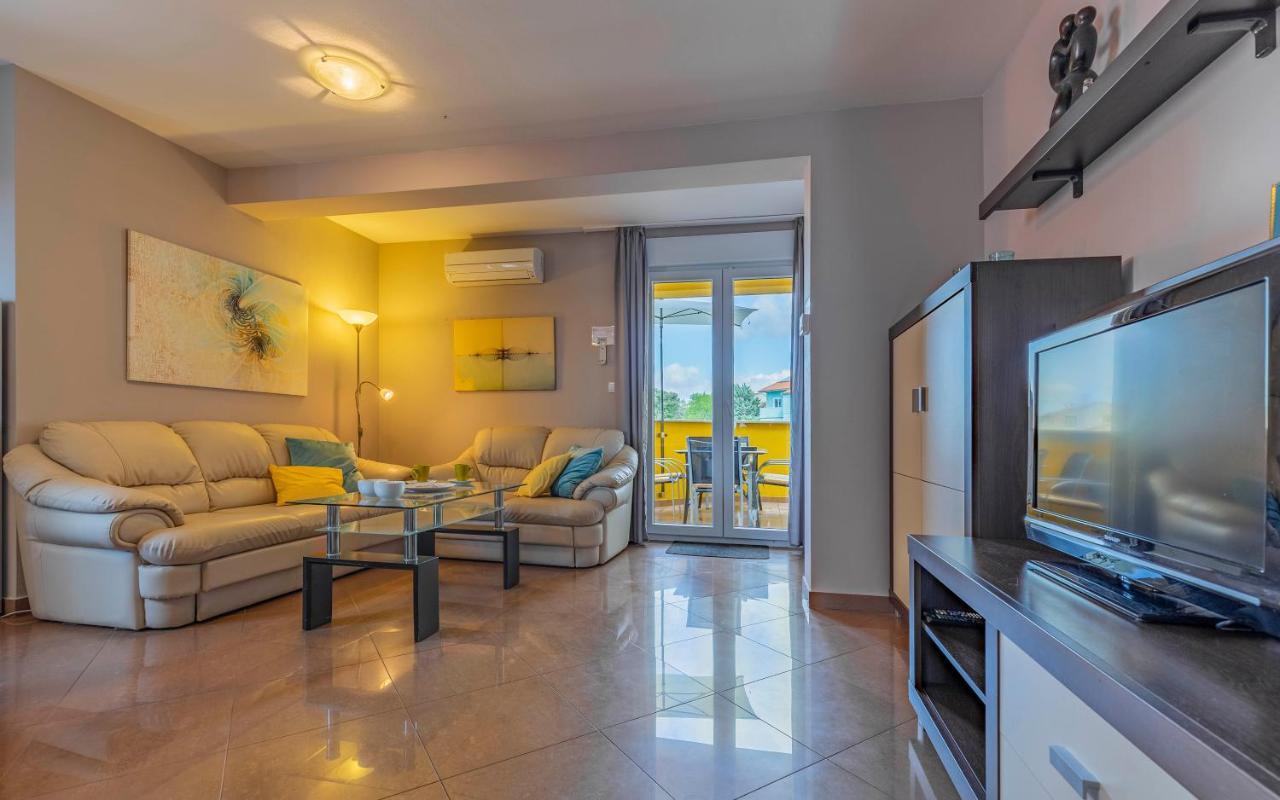 Apartments Istriensonne - Haus Stephan เมดูลิน ภายนอก รูปภาพ