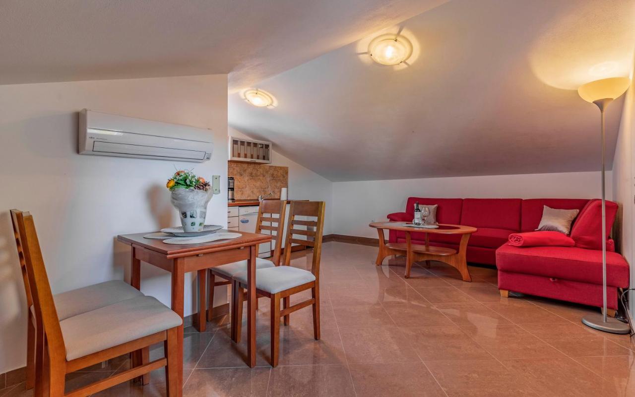 Apartments Istriensonne - Haus Stephan เมดูลิน ภายนอก รูปภาพ