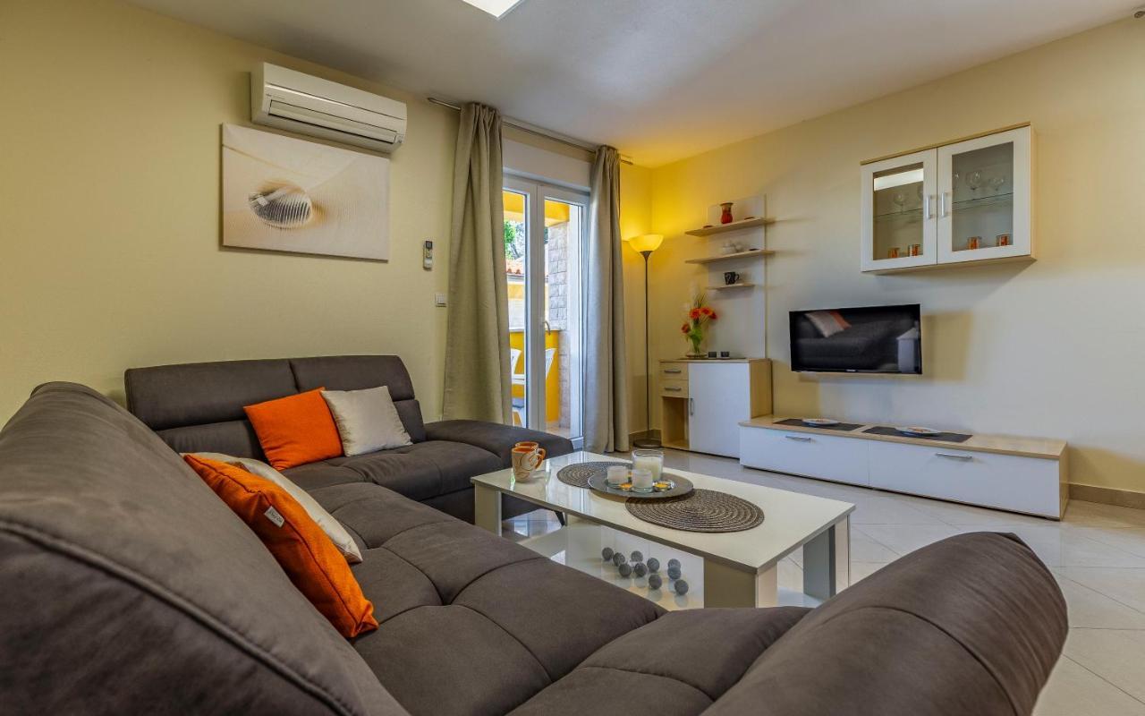 Apartments Istriensonne - Haus Stephan เมดูลิน ภายนอก รูปภาพ