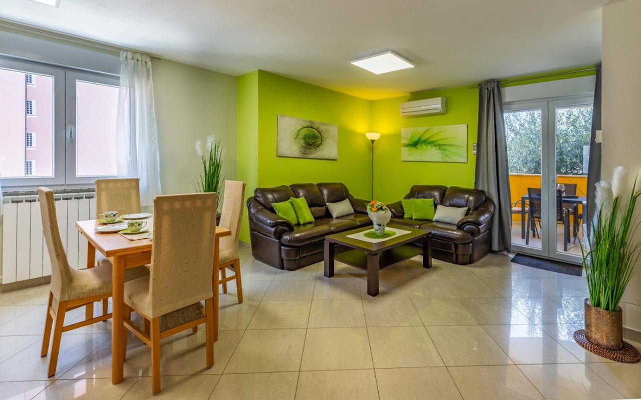 Apartments Istriensonne - Haus Stephan เมดูลิน ภายนอก รูปภาพ