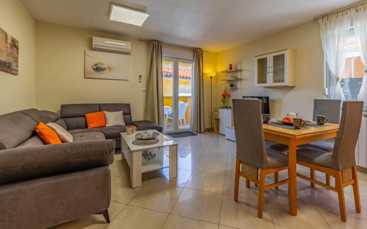 Apartments Istriensonne - Haus Stephan เมดูลิน ภายนอก รูปภาพ