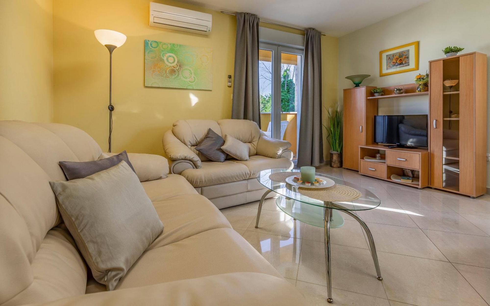 Apartments Istriensonne - Haus Stephan เมดูลิน ภายนอก รูปภาพ